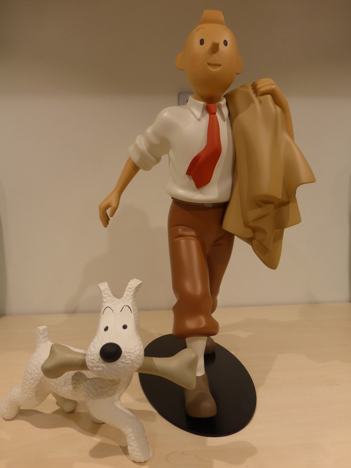 Figurines Tintin en résine - Espace Tintin Montpellier